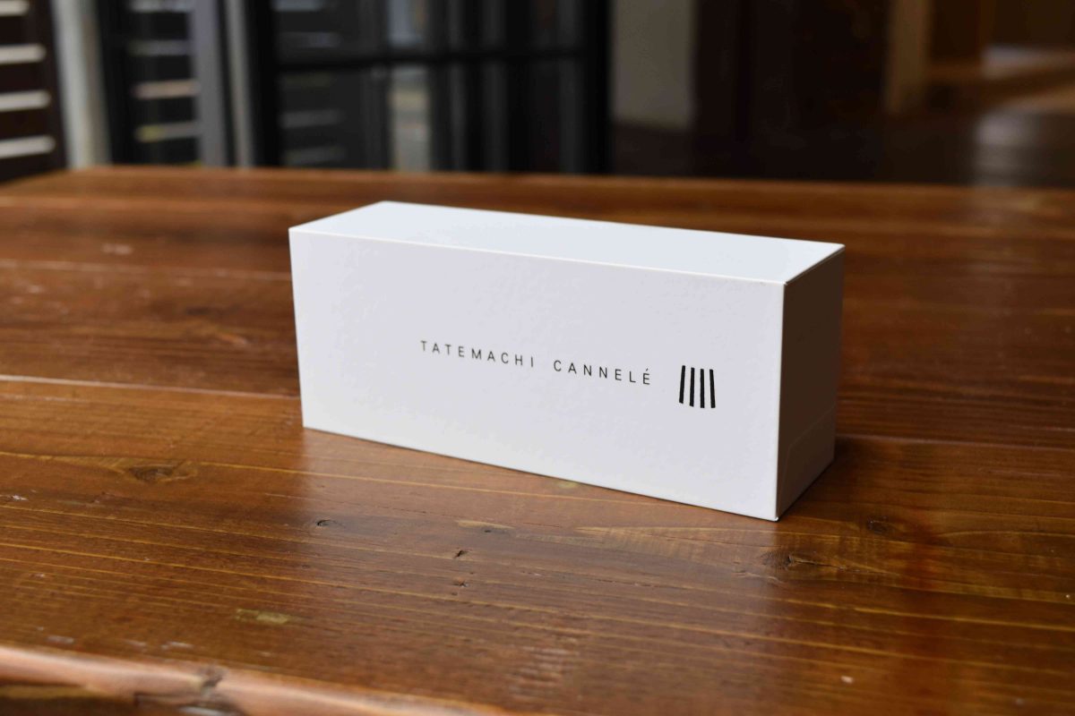 カヌレ3個用貼箱