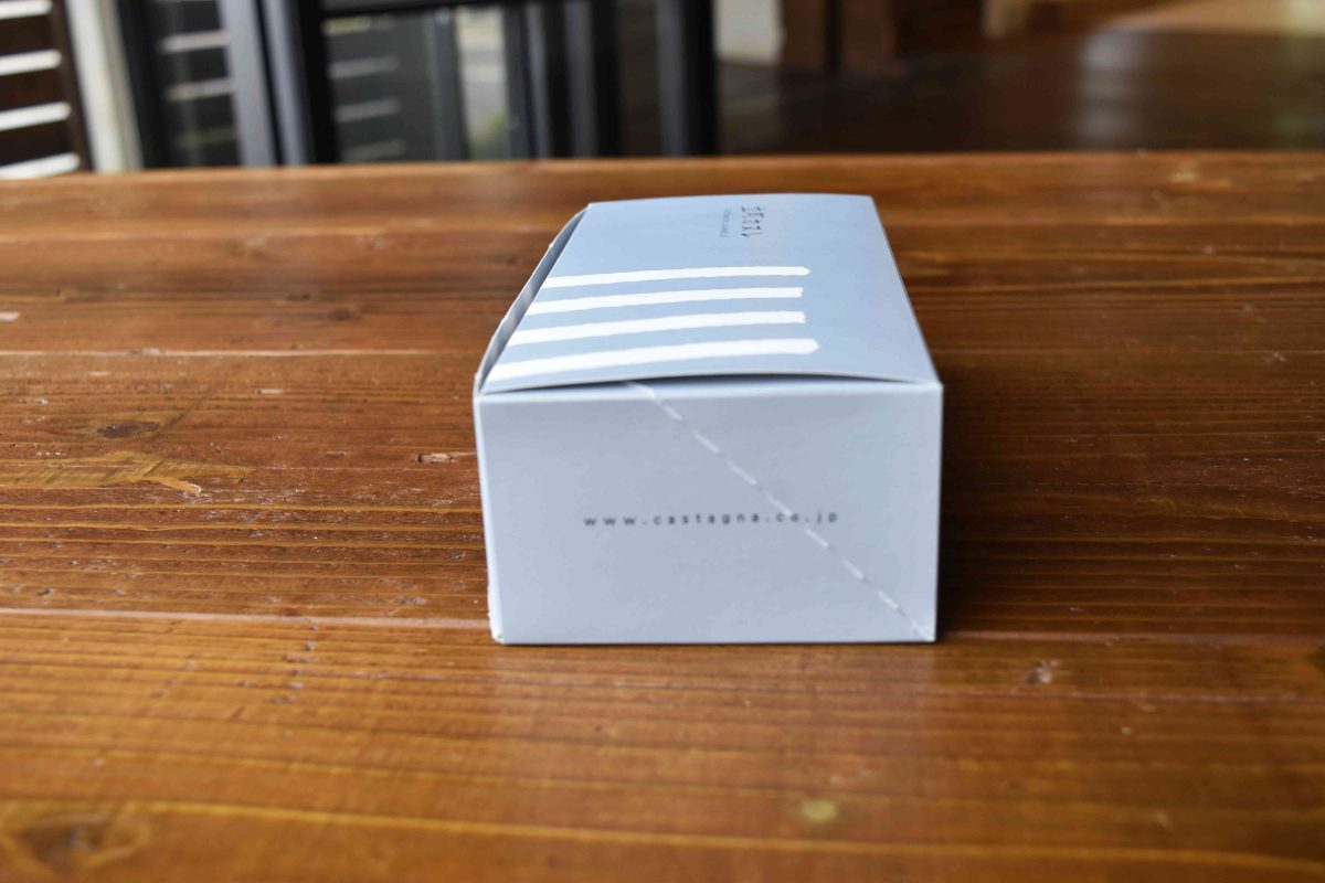 カヌレ8個用折箱