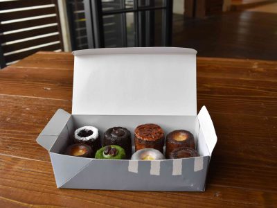 カヌレ8個用折箱