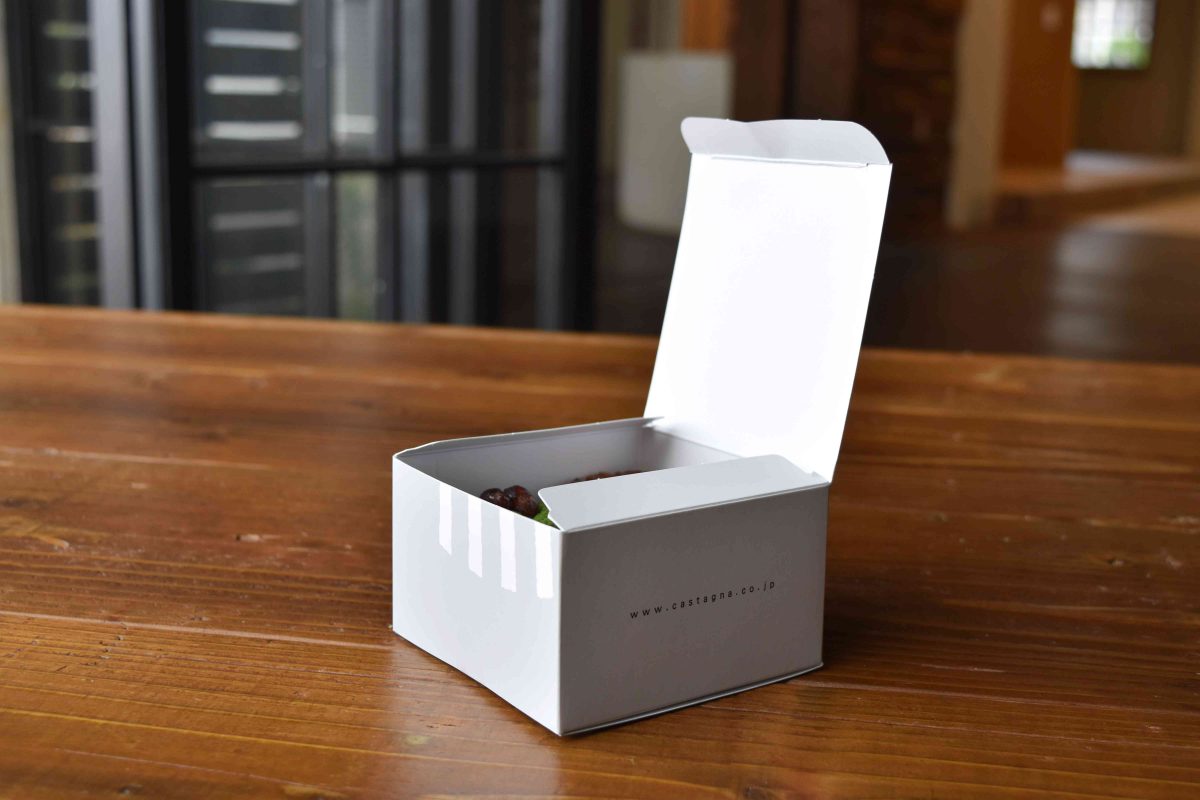 カヌレ4個用折箱