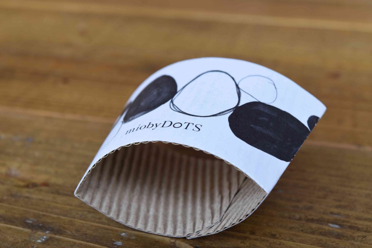 ホットドリンク用カップスリーブ